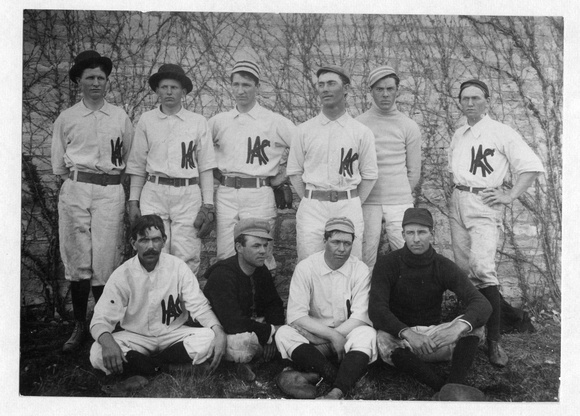 First baseball team 1897