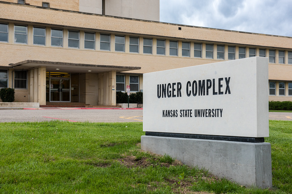 20170423 Unger Complex Sign007